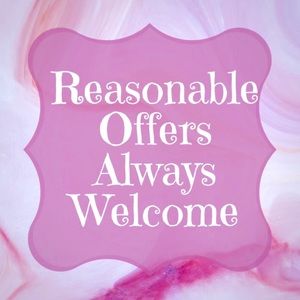 Purses, tote bags; Clothes, Accessories.